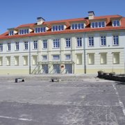 dawny klub zolnierski a dzis duza aula uczelni
